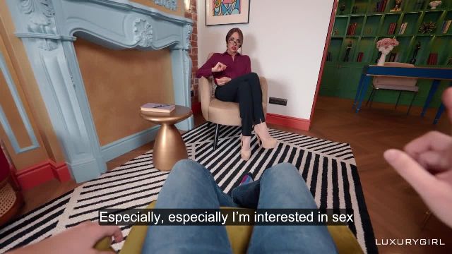 Студент вновь трахнул учительницу русского языка - 2